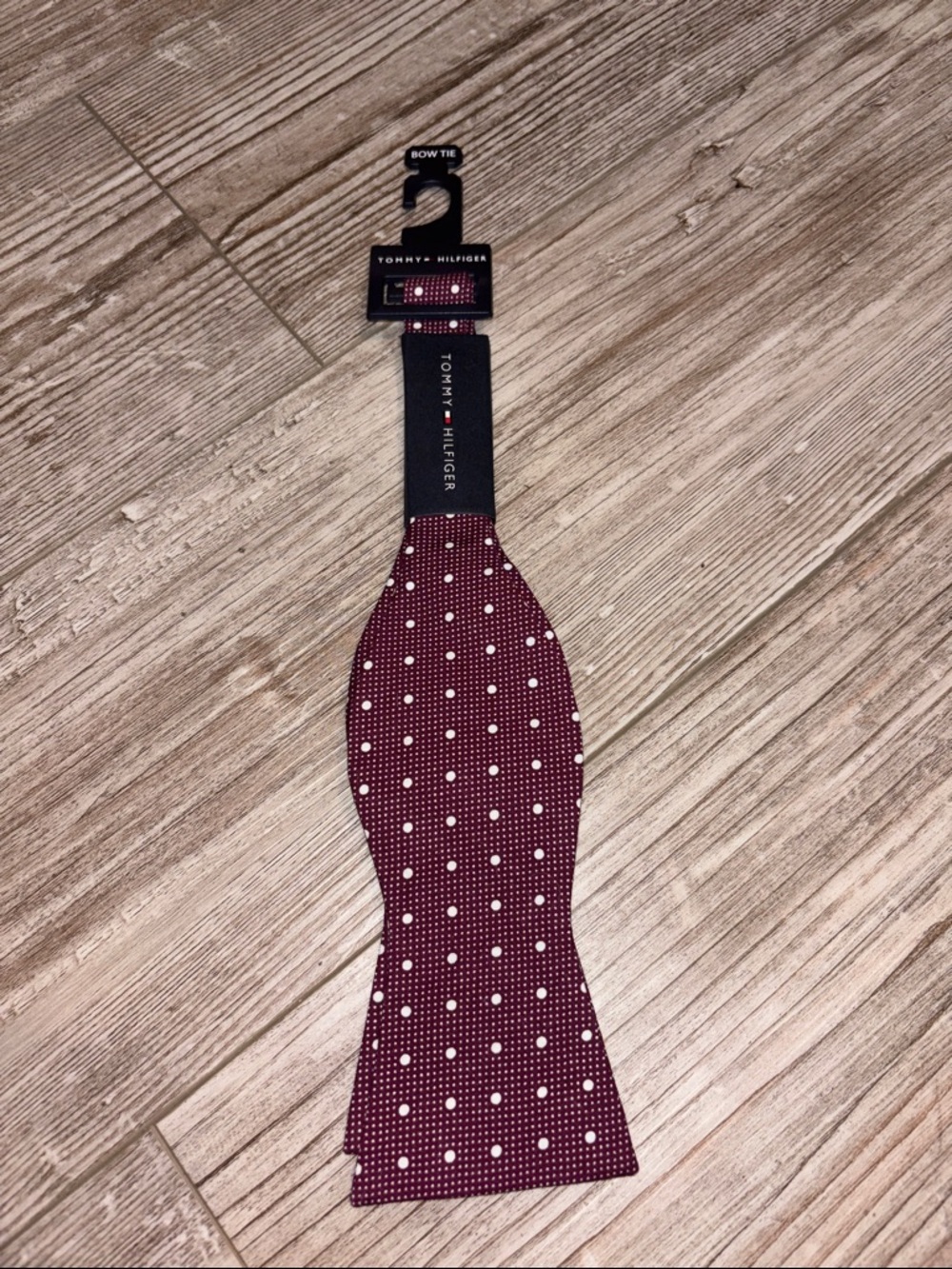 NWT Tommy Hilfiger Polka Dot Self-Tie Bow Tie